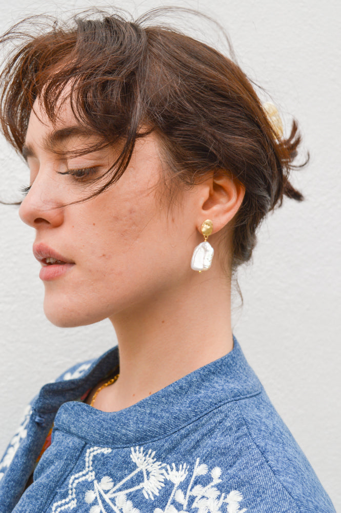 SUN Molten Freshwater Pearl Earrings