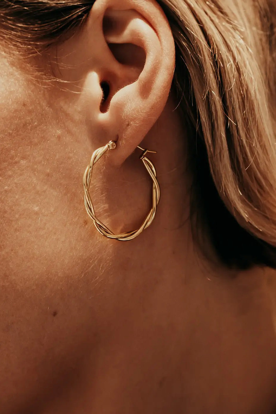 Nordic Muse Large Entwined Latch Hoop Earrings